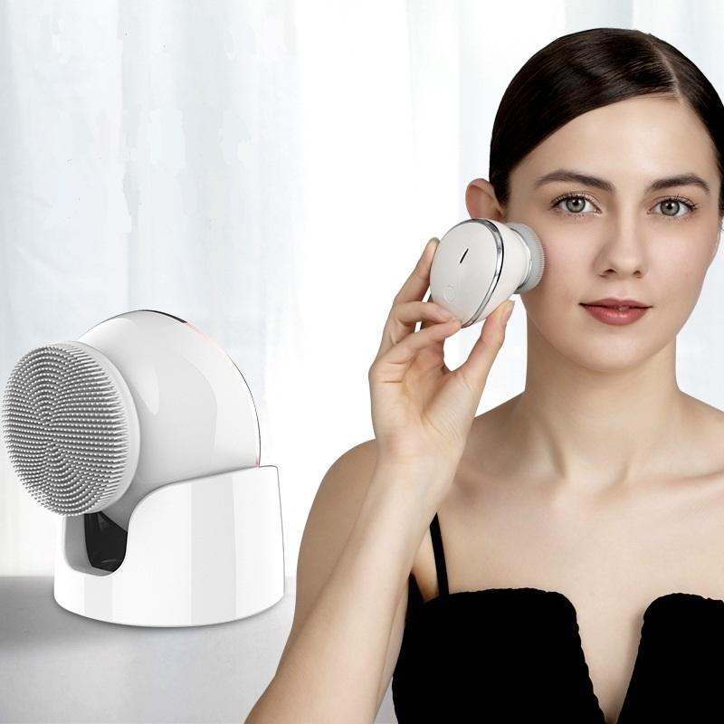 Rechargeable Warm Vibrating Cleansing Brush